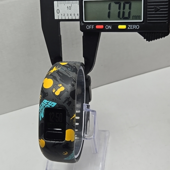 Garmin Vívofit jr 2 Star Wars Activity Tracker Light Purple New Battery - Picture 5 of 12